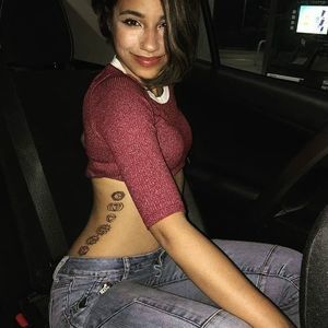 Meet your Posher, Gladys